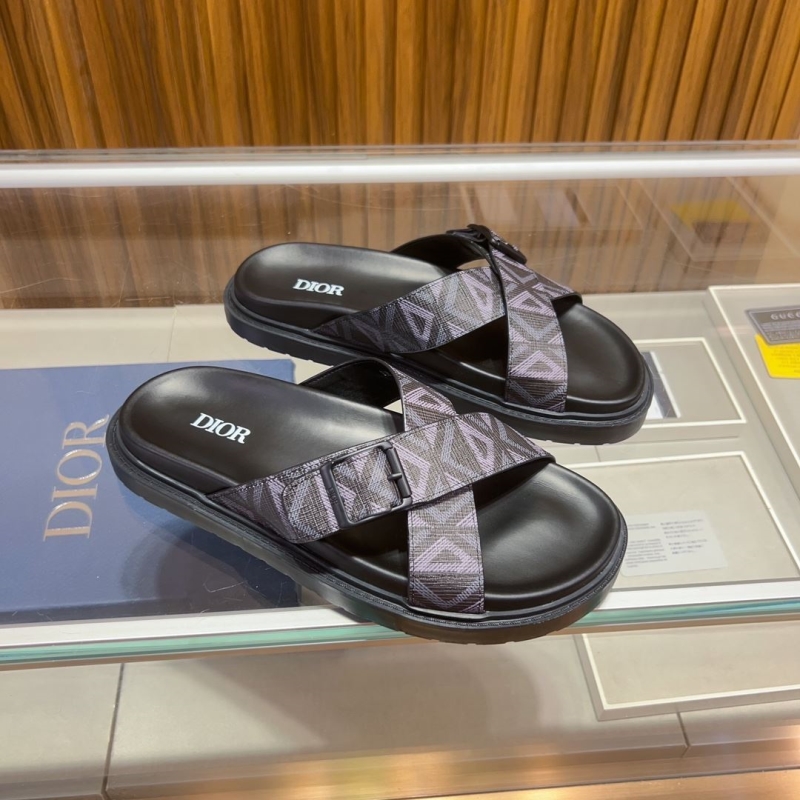 ch**an D*or slippers